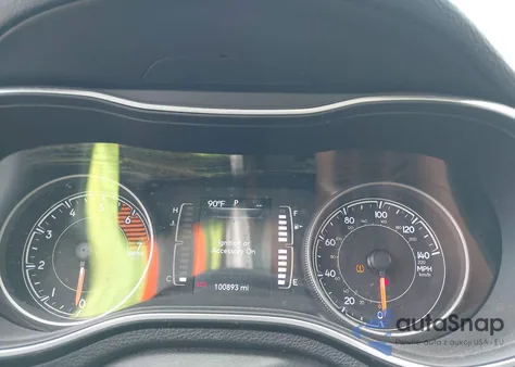 2019 Jeep Cherokee Altitude 4X4 из США, поврежденный, VIN 1C4PJMLN8KD354600